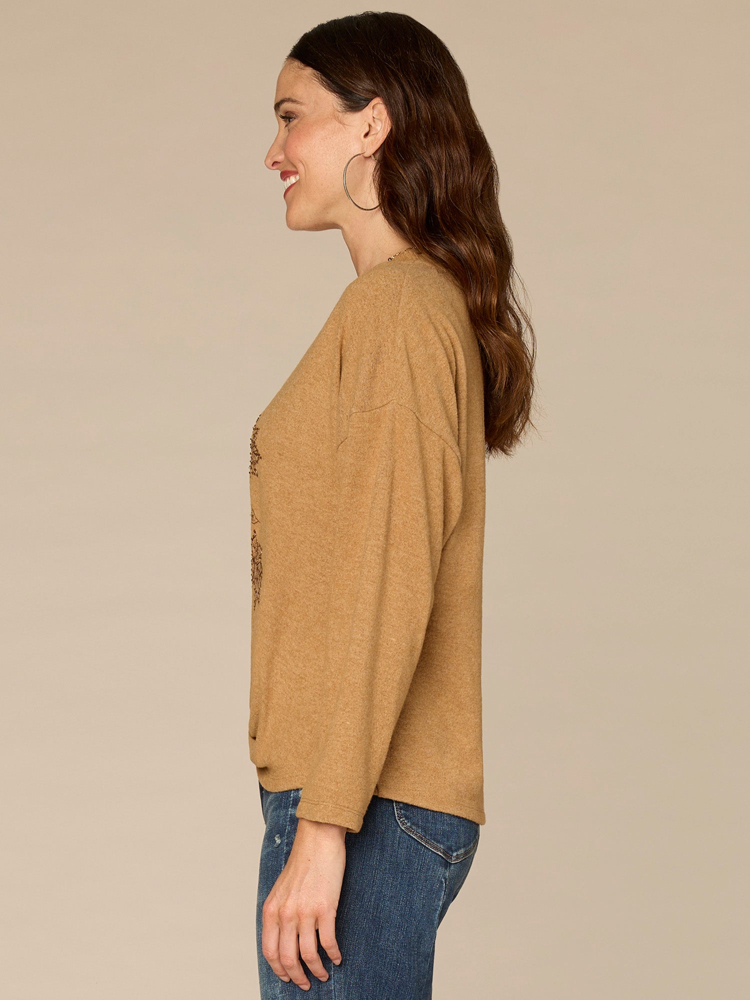 Long Sleeve V-Neck Knot Hem Beaded Petite Knit Top